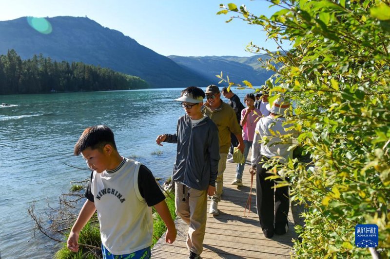 喀纳斯旅游